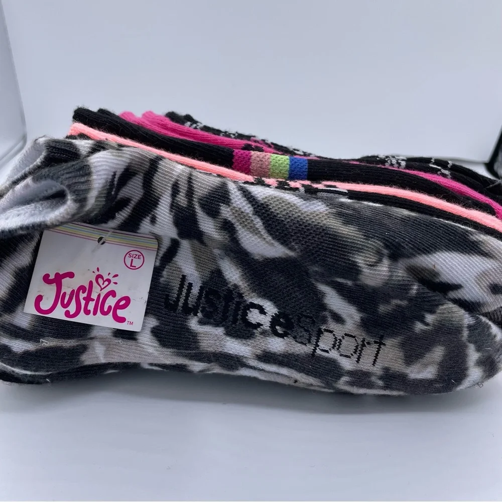 JUSTICE 6pair girl socks Size Large 4-10